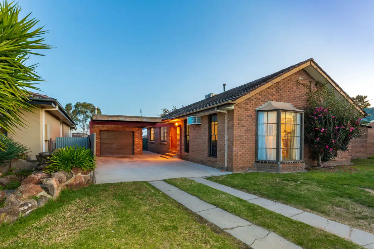 Main view of Homely house listing, 327 Haines Crt, Lavington NSW 2641