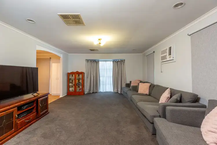 Sixth view of Homely house listing, 327 Haines Crt, Lavington NSW 2641