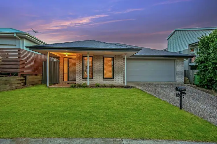 15 Carnarvon Avenue, Springfield Lakes QLD 4300