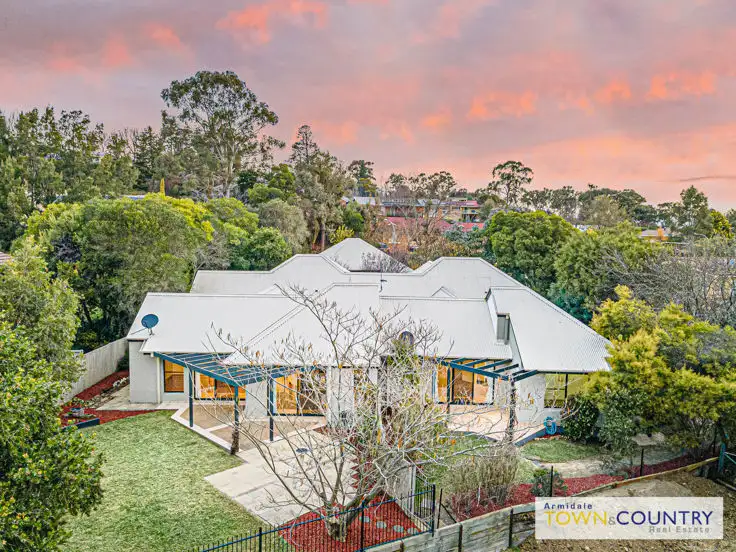 Main view of Homely block of units listing, 18 Nathanial Pidgeon Drive, Armidale NSW 2350