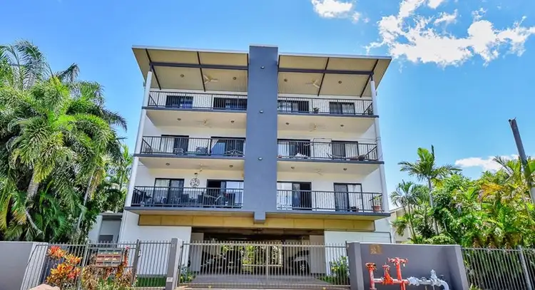 2/21 Kelsey Crescent, Millner NT 810