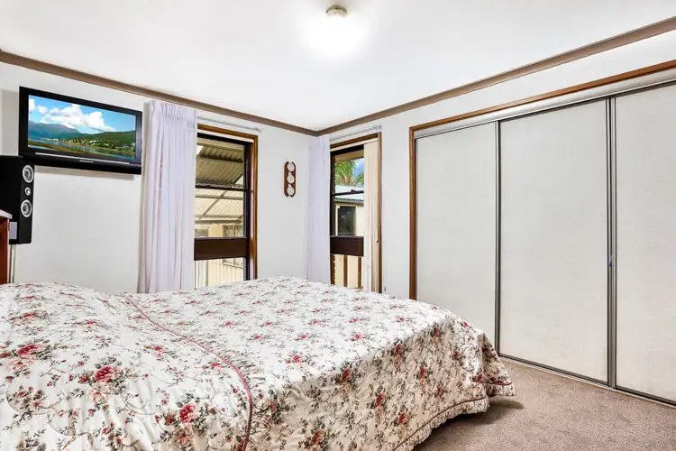 Sixth view of Homely house listing, 8 Bianca Place, Rosemeadow NSW 2560