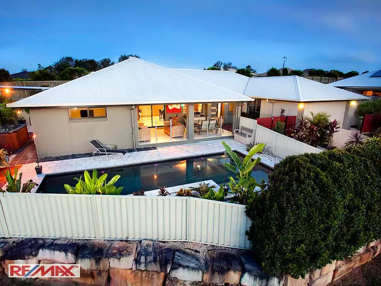 22 STONEBROOK CT, Cashmere QLD 4500