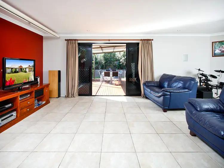 Fifth view of Homely house listing, 4 BELLA STREET, Cashmere QLD 4500