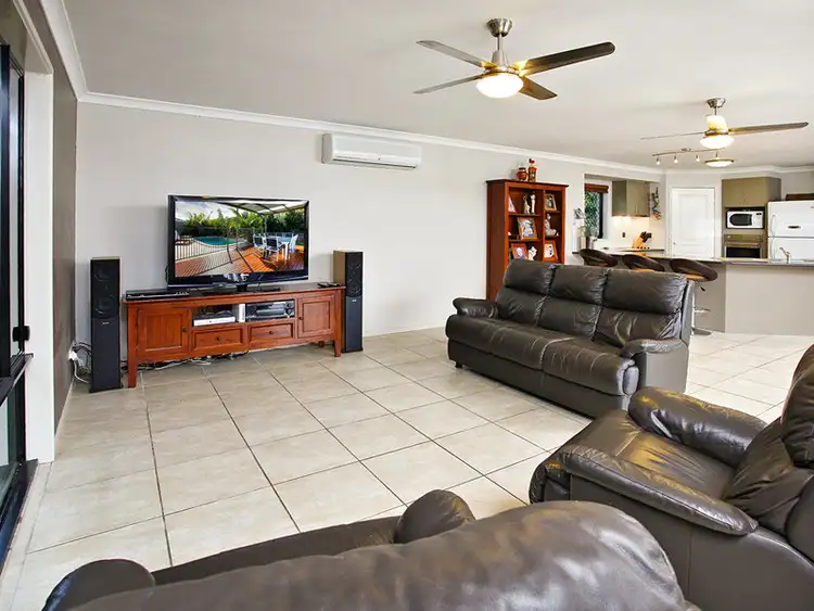 Sixth view of Homely house listing, 4 BELLA STREET, Cashmere QLD 4500