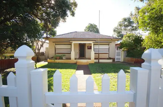 30 Stuart Street, Maylands WA 6051