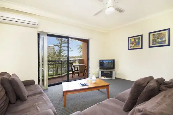Second view of Homely unit listing, 43/5 Hill Street, Rainbow Bay QLD 4225