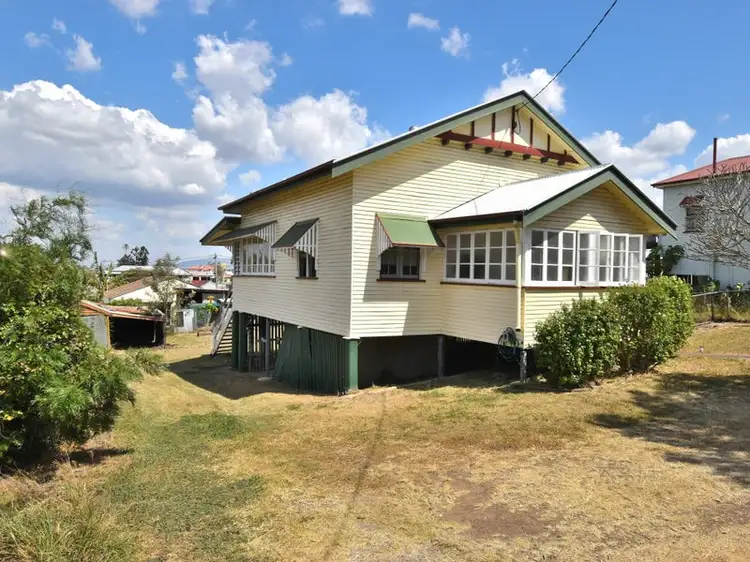 9 McCauley Street, Kilcoy QLD 4515