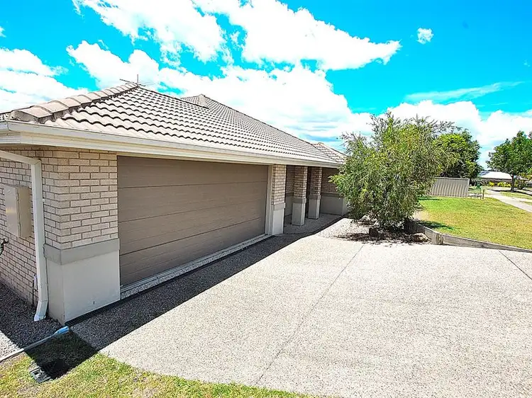 24 Hedley Drive, Kilcoy QLD 4515