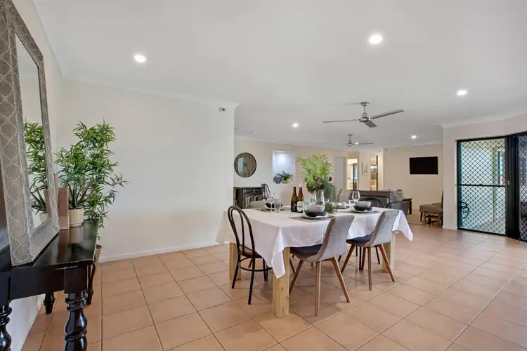 Sixth view of Homely house listing, 2 Jade Court, Glenella QLD 4740