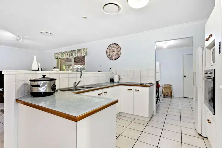 Second view of Homely house listing, 6 Cooba Court, Murrumba Downs QLD 4503