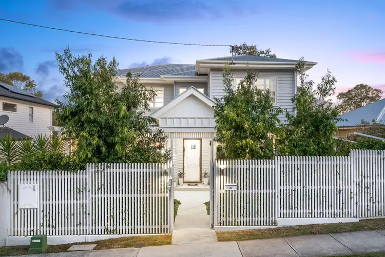 61 Albert St, Camp Hill QLD 4152