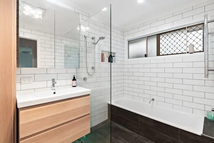 Sixth view of Homely house listing, 376 Bracken Ridge Road, Bracken Ridge QLD 4017
