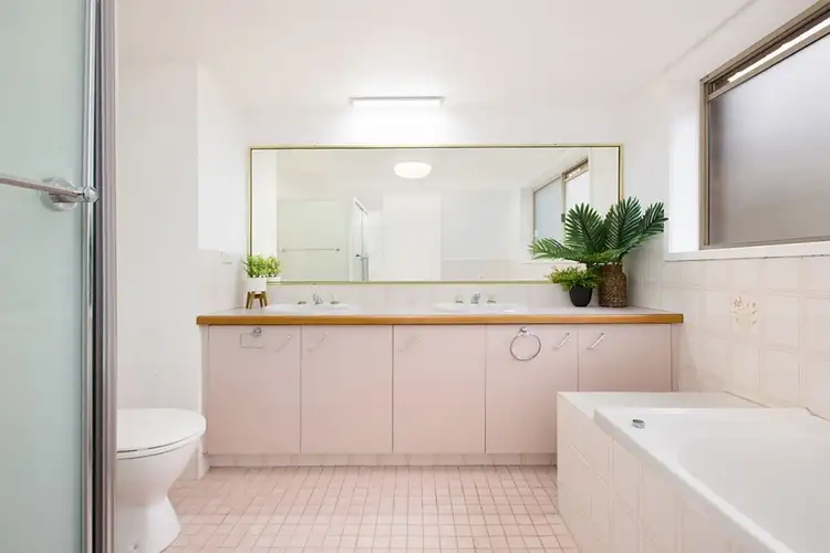 Fifth view of Homely unit listing, 4/146 Pacific Parade, Bilinga QLD 4225