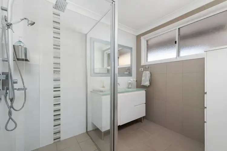 Seventh view of Homely house listing, 1 Dorrigo Crescent, Bow Bowing NSW 2566