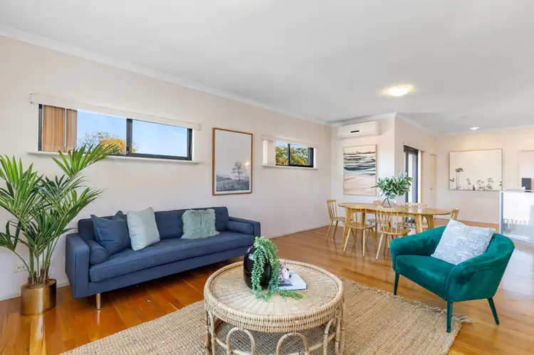 2/251 Canning Highway, Como WA 6152
