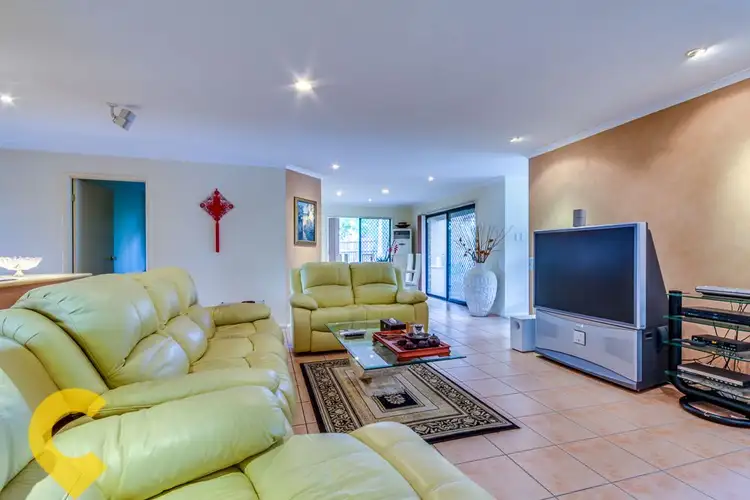 Second view of Homely house listing, 5 Columbus Circuit, Drewvale QLD 4116