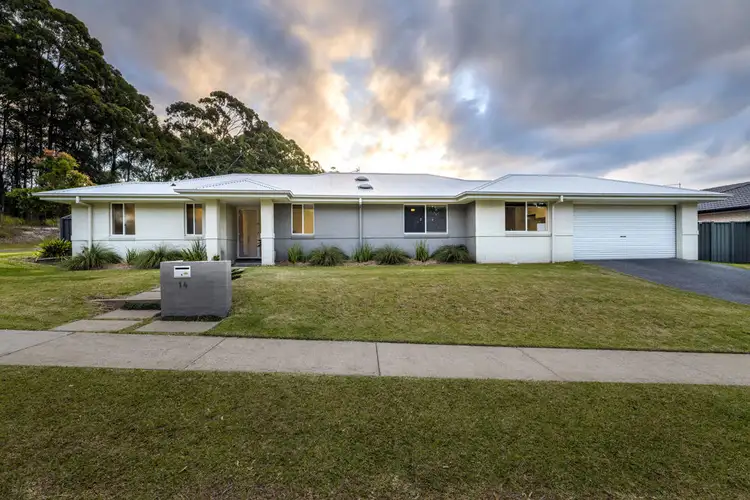 14 Oceanic Drive, Sandy Beach NSW 2456