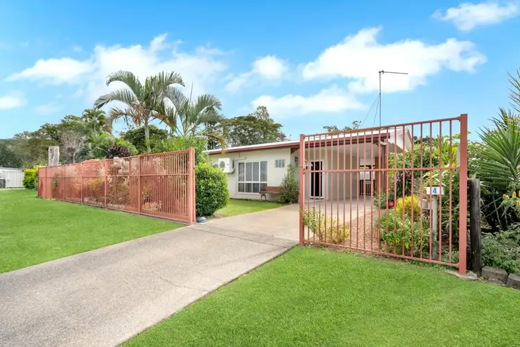4 Carina Close, White Rock QLD 4868