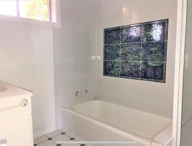 Sixth view of Homely house listing, 8 Trudy Street, Raceview QLD 4305