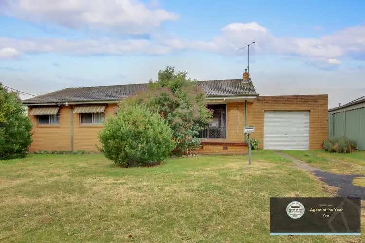 30 Demestre Street, Yass NSW 2582