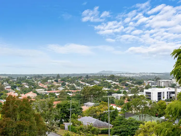 55 Mount Gravatt Road, Upper Mount Gravatt QLD 4122