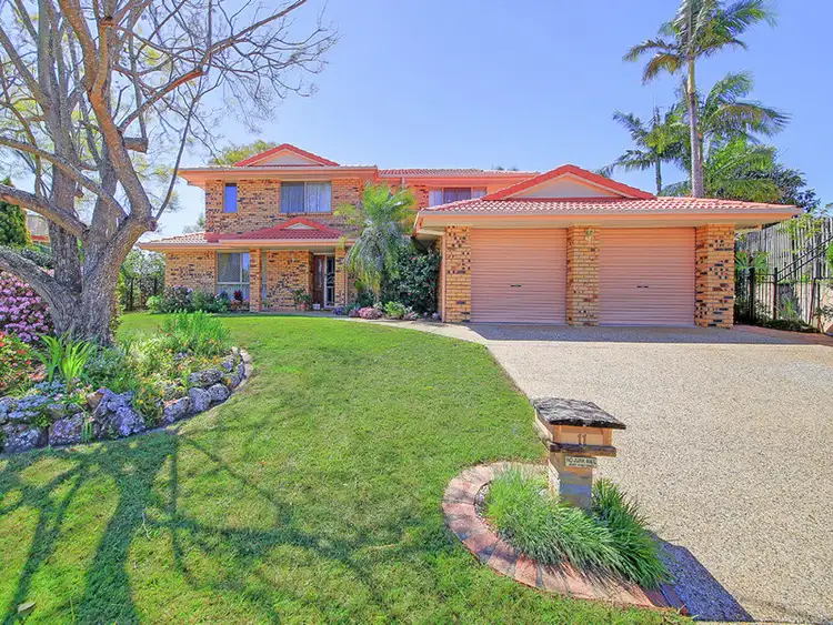 11 Irvine Place, Wynnum West QLD 4178