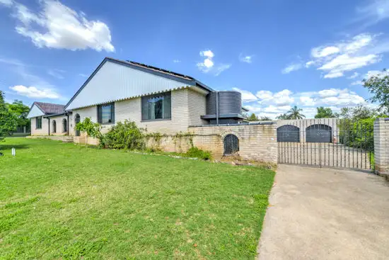 107 Hillvue Road, Tamworth NSW 2340