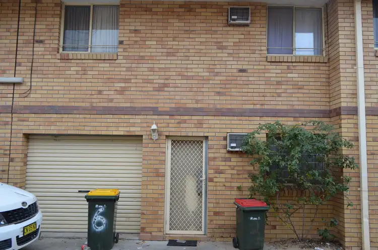 2/4-6 Dover Street, Moree NSW 2400