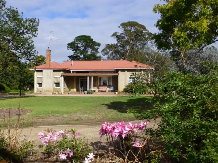 1195 Geelong - Ballan Road, Anakie VIC 3213