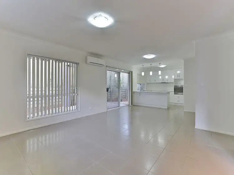 Sixth view of Homely unit listing, 2/1 Barry Street, Mount Lofty QLD 4350