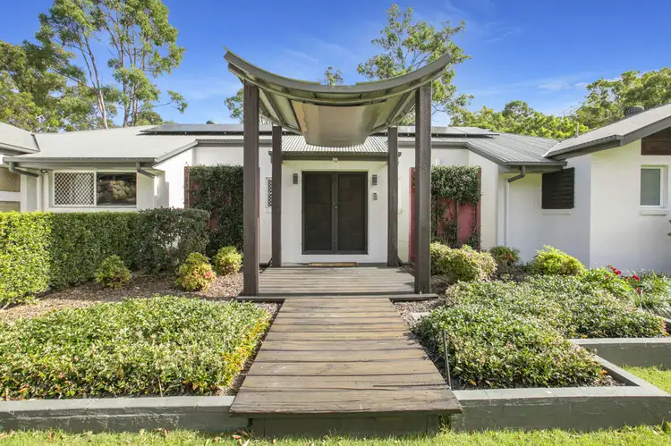 21 Talisman Ct, Eatons Hill QLD 4037