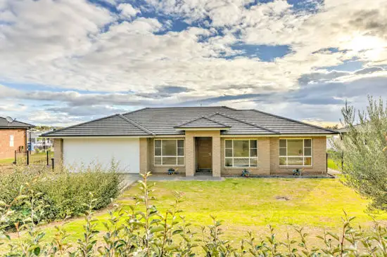 Main view of Homely house listing, 35 Windmill Drive, Tamworth NSW 2340