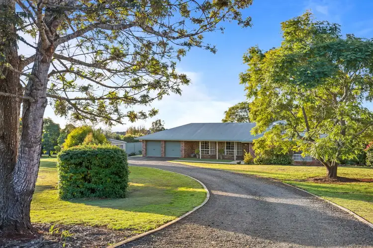 2 Selkirk Court, Highfields QLD 4352