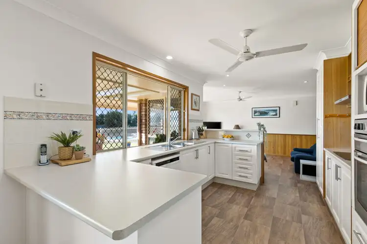 Third view of Homely house listing, 2 Selkirk Court, Highfields QLD 4352