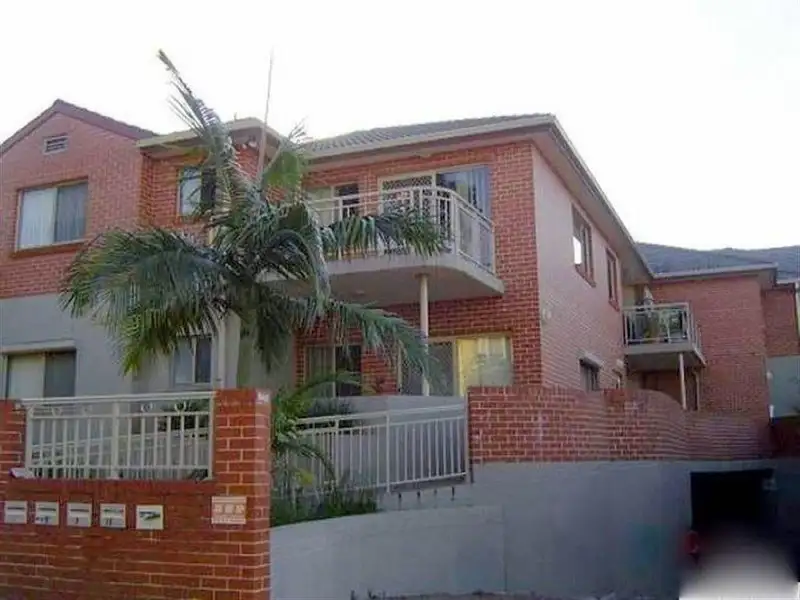 Main view of Homely unit listing, 4/593 new canterbury road, Dulwich Hill NSW 2203
