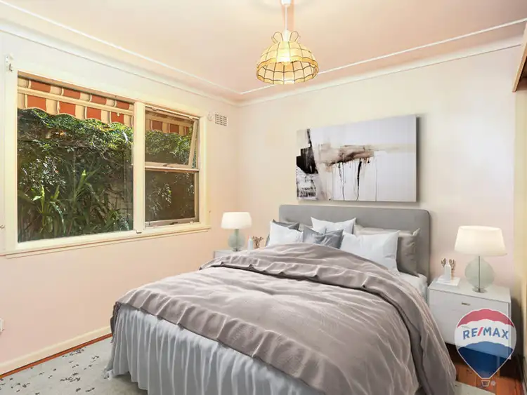 Fifth view of Homely house listing, 8 KERRAN CLOSE, Cambridge Park NSW 2747