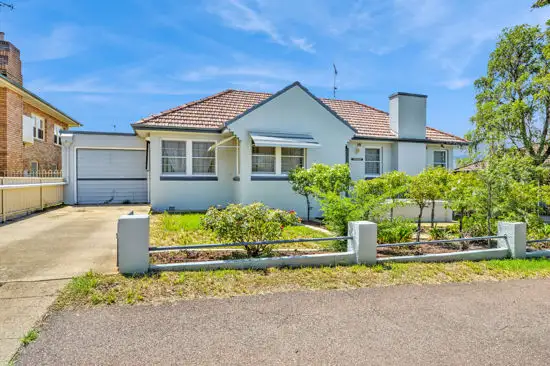 21 Kent Street, Tamworth NSW 2340