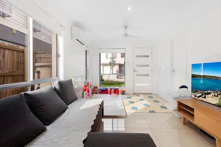 Sixth view of Homely townhouse listing, 11/6 Cloverdale Road, Doolandella QLD 4077