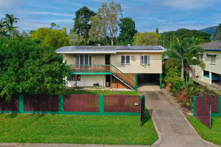 37 Miles Street, Manoora QLD 4870