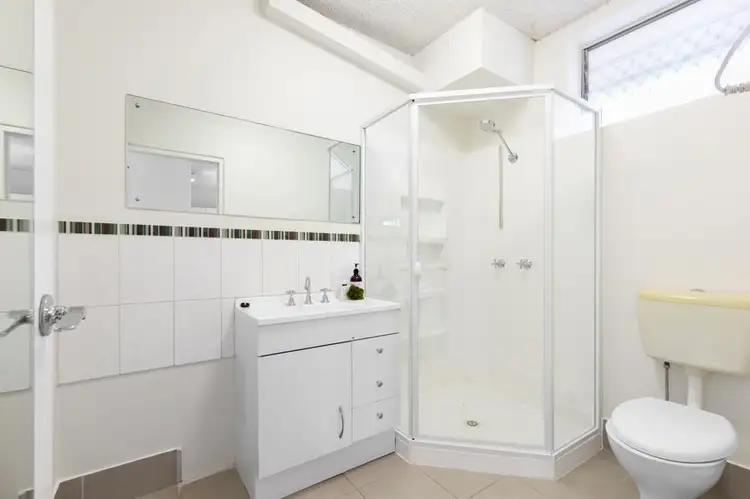 Sixth view of Homely unit listing, 3/24 Weston Street, Coorparoo QLD 4151