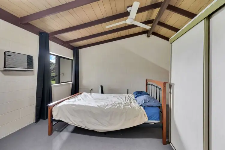 Sixth view of Homely townhouse listing, 5/6-7 Maytown close, Manoora QLD 4870