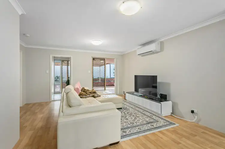 2/11 Goddard Street, Lathlain WA 6100