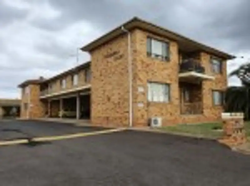 Main view of Homely unit listing, 1/6 Anne Street, Tamworth NSW 2340