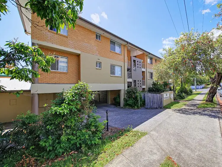 4/39 Chestnut Street, Wynnum QLD 4178
