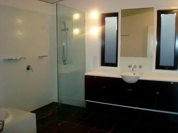 Second view of Homely house listing, 113 Ernest St, Manly QLD 4179
