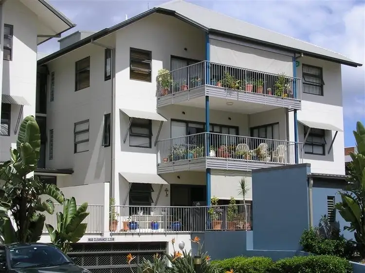 17/33 Florence St, Wynnum QLD 4178