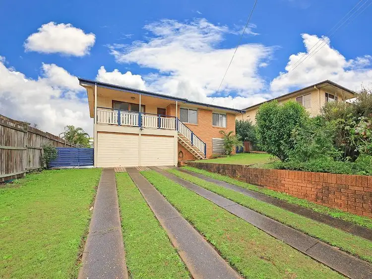 12 Meron Street, Wynnum West QLD 4178