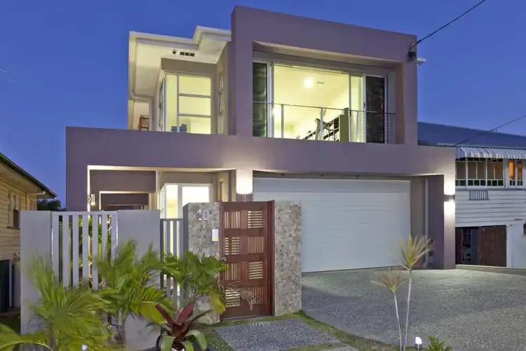 Seventh view of Homely house listing, 10 Earl Pde, Manly QLD 4179