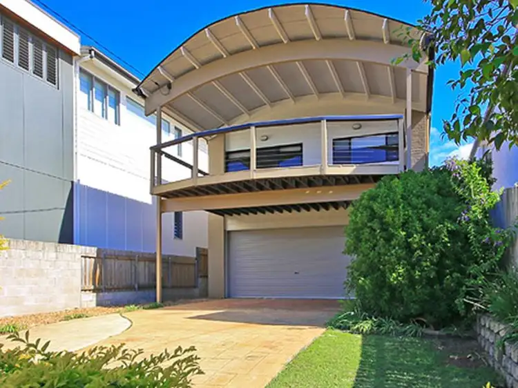 Second view of Homely house listing, 11 Kingsley Tce, Wynnum QLD 4178